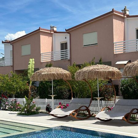 Tea Residence, Gjiri I Lalzit Apartments Durrës Exteriör bild