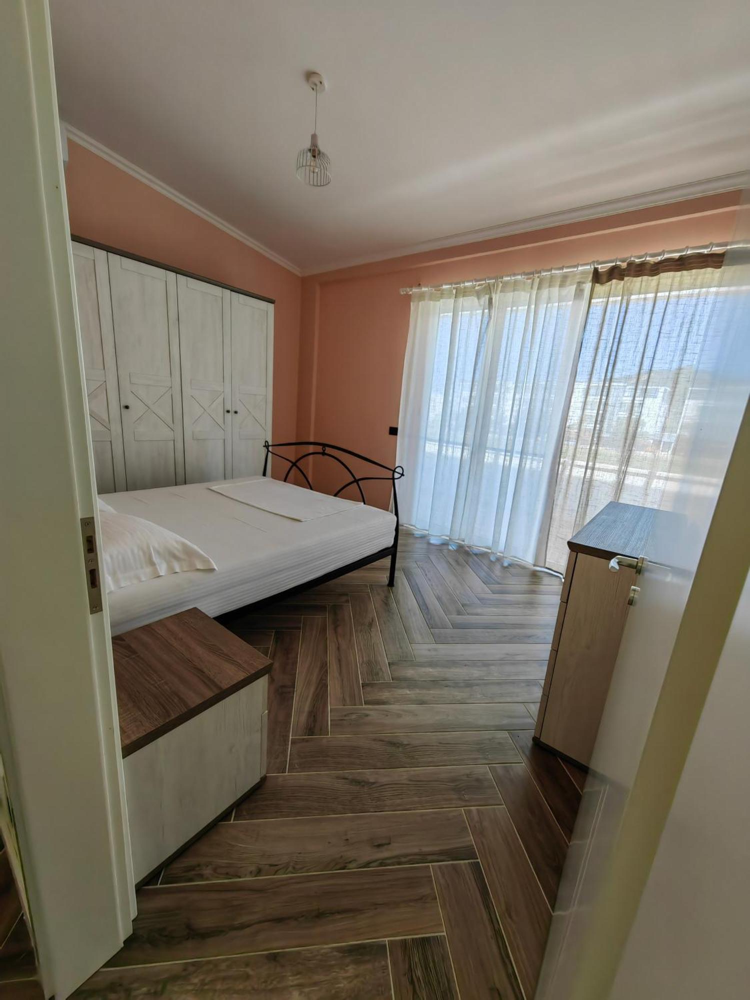 Tea Residence, Gjiri I Lalzit Apartments Durrës Exteriör bild